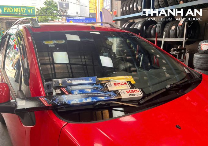 chevrolet-spark-thay-gat-mua-bosch (1)