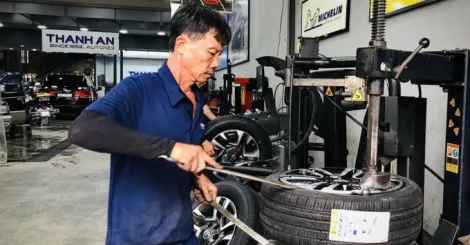 Chọn lốp cho xe sang