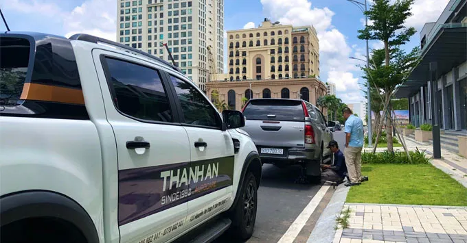 Thay lốp xe tại nhà chuyên nghiệp bởi đội ngũ Thanh An