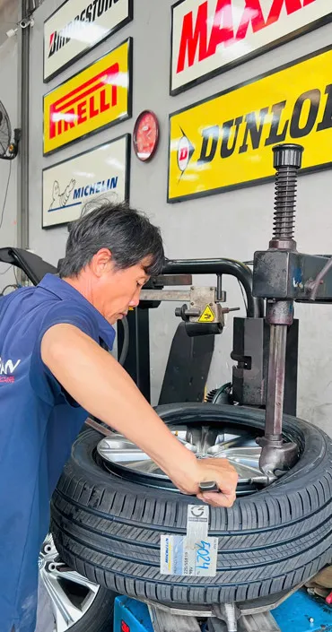 dich vu thay vo Lốp xe ô tô  tai tphcm