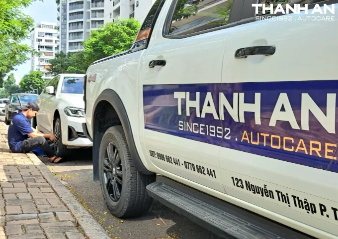 dịch vụ thay lốp xe ô tô tại nhà