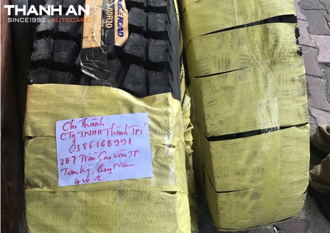 Giao lốp đi Tam Kỳ, Quảng Nam cho công ty vận tải xây dựng