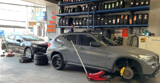 Lốp ô tô không săm là gì