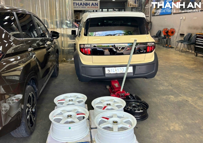 Lốp xe VF3
