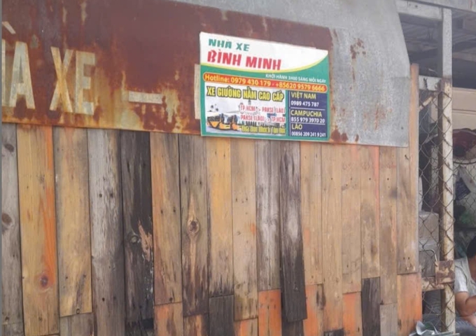 Gửi hàng qua nhà xe Bình Minh từ TP.HCM sang Pakse