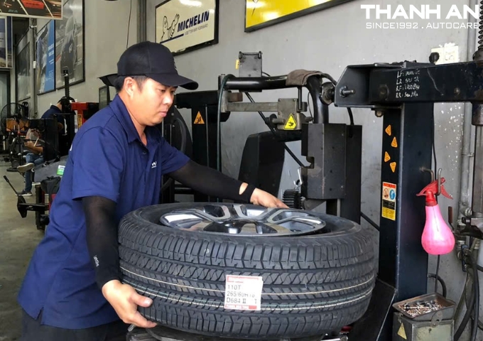 giá lốp xe bán tải ford ranger chính hãng ở thành phố hồ chí minh