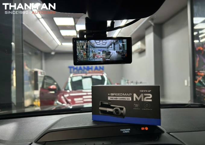 Giá camera hành trình Vietmap Speedmap M2?