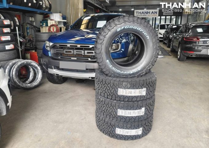 ford-raptor-thay-4-lop-bfgoodrich-285-70r17