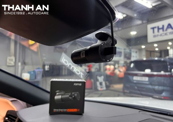 lexus-rx350-lap-camera-hanh-trinh-70mai-m310 (1)