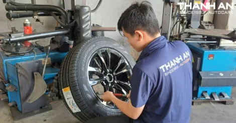 thay Lốp pirelli 255 55r19 scorpion verde runflat chau au cho audi q7quận 7