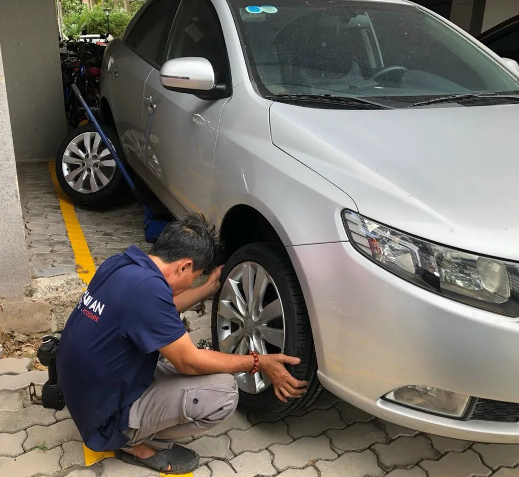 Vỏ lốp xe ô tô quận 7 chính hãng tại Thanh An Auto Care