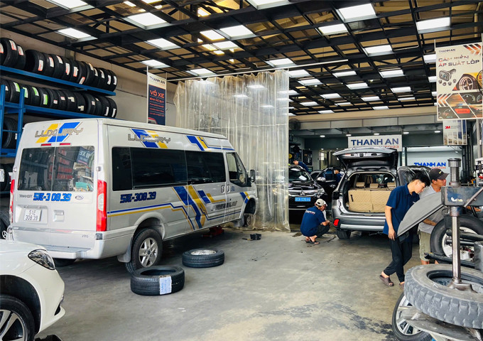 cua-hang-thanh-an-autocare-thang-3