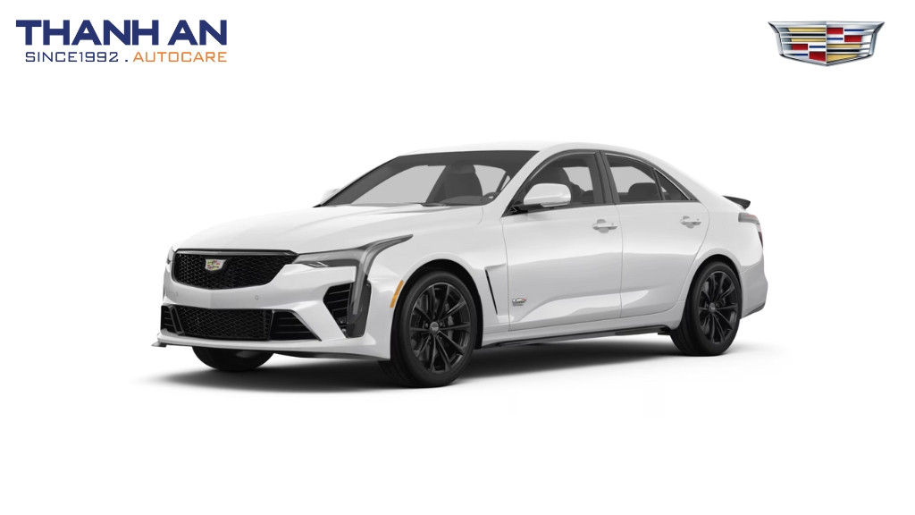 thay-lop-xe-cadillac-CT4-V-BLACKWING-tai-quan-7-tphcm