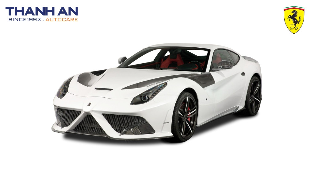thay-lop-xe-Ferrari-F12-Berlinetta-tai-quan-7-tphcm