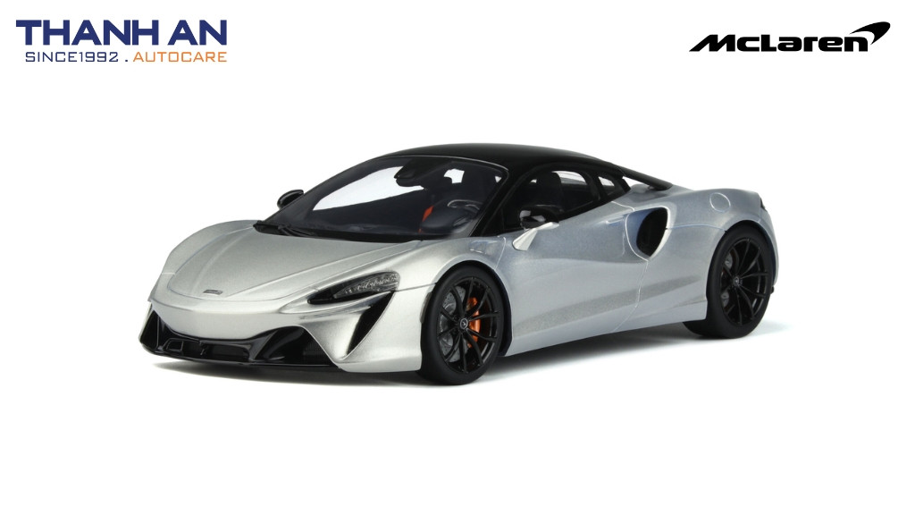 thay-lop-xe-McLaren-Artura-tai-quan-7-tphcm