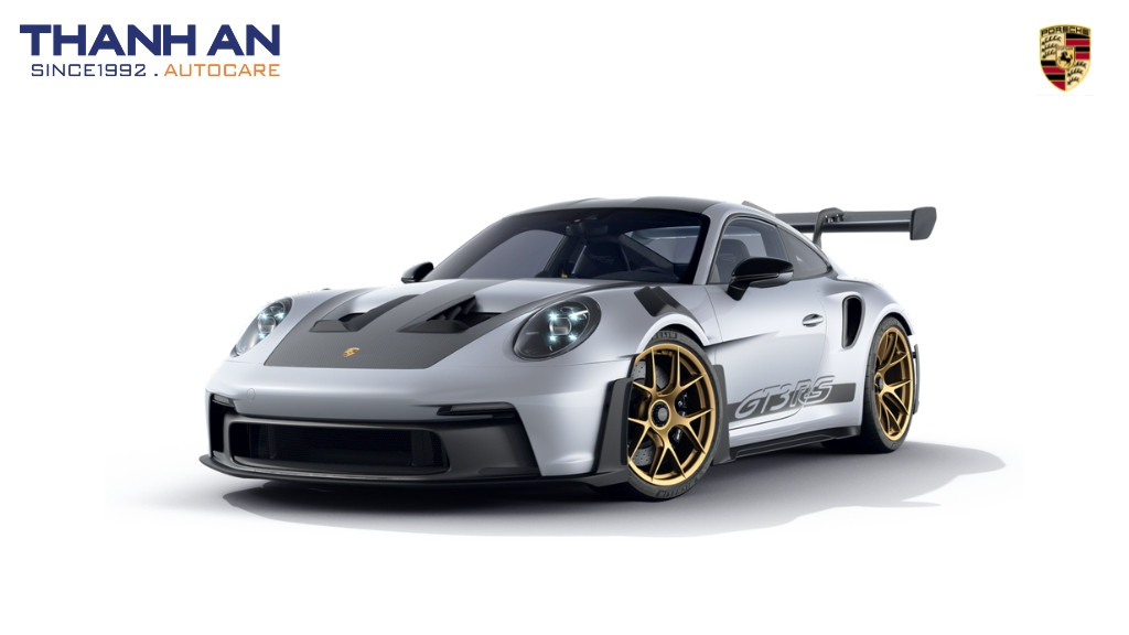 thay-lop-xe-Porsche-911-GT3-tai-quan-7-tphcm