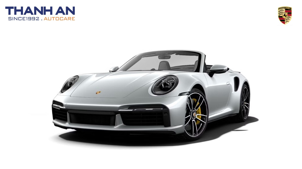 thay-lop-xe-Porsche-911-Turbo-Cabriolet-tai-quan-7-tphcm