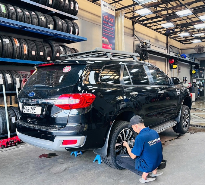 thong-so-lop-xe-ford-everest